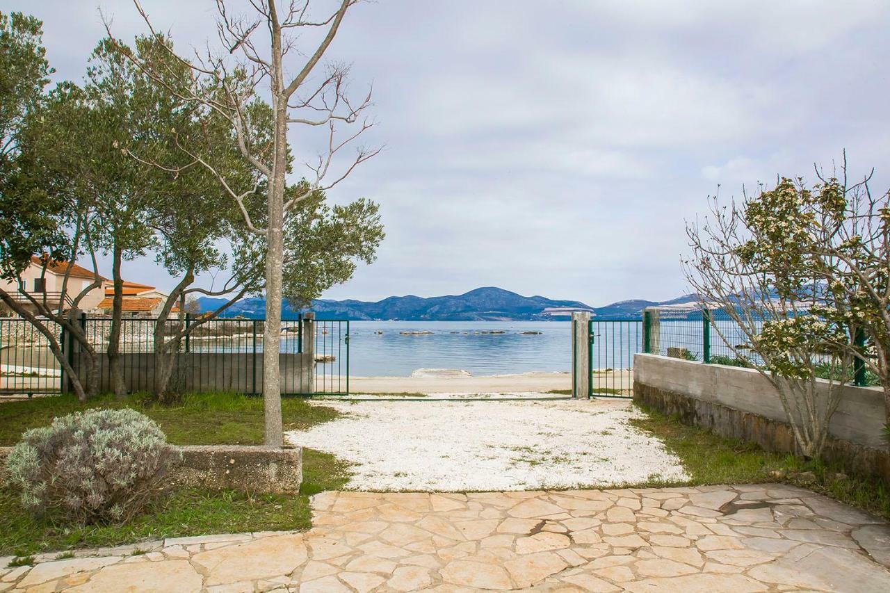 Holiday House "Kale" Drače Eksteriør billede